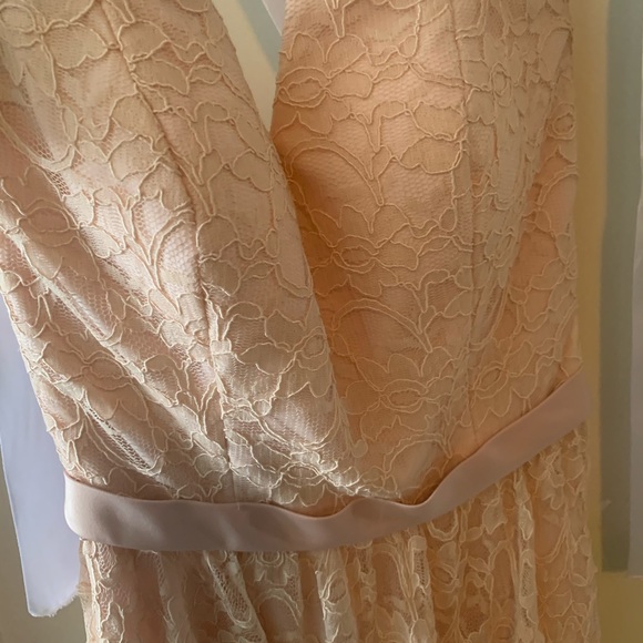 Prom dress - Picture 2 of 9